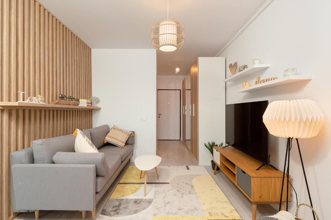 Moon Plaza Deluxe Studios Bucureşti Exterior foto